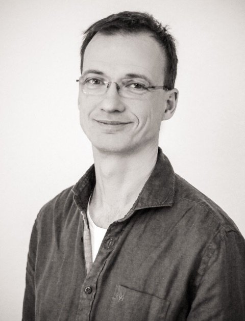 Schwarz-weiß Foto von Gernot Quasebarth.